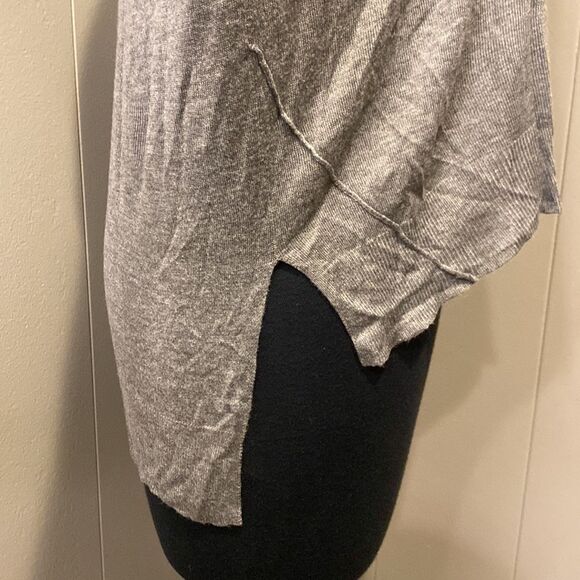 Zara Knit Medium Sweater Grey Long Sleeve High Low Hem Slits - Picture 4 of 6